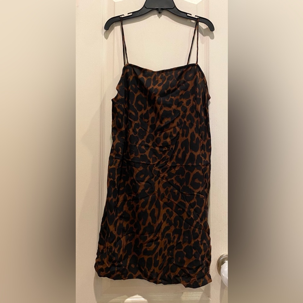 NWT MotelRocks Jaguar print women’s dress animal print size medium